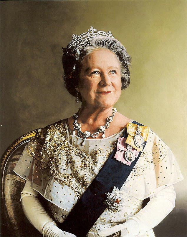Royal Order of Sartorial Splendor: Tiara The Revisited