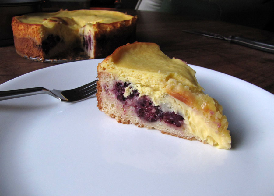 Smells Like Food in Here: Blackberry Butter Cake
