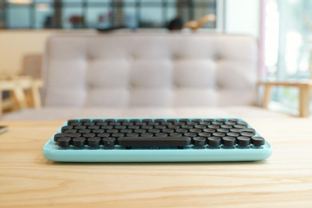 Iofree The first mechanical keyboard inspired by typewriters Tech