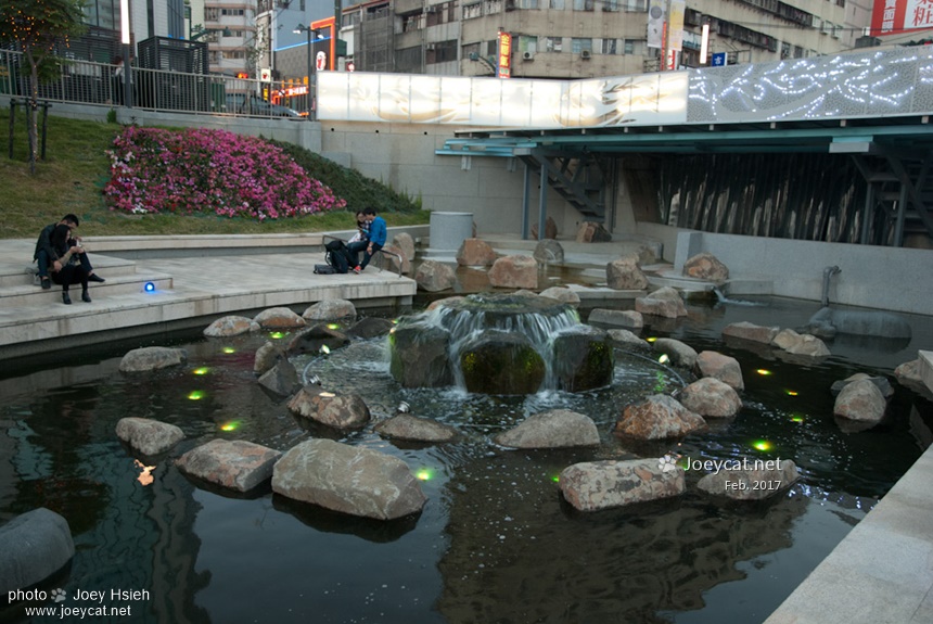 台中 柳川水岸 情人節