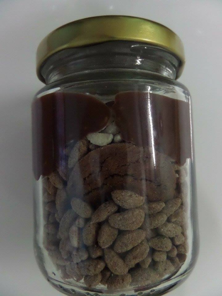 Choco Bites Dan Doorgift Botol Kacang 3 Layers