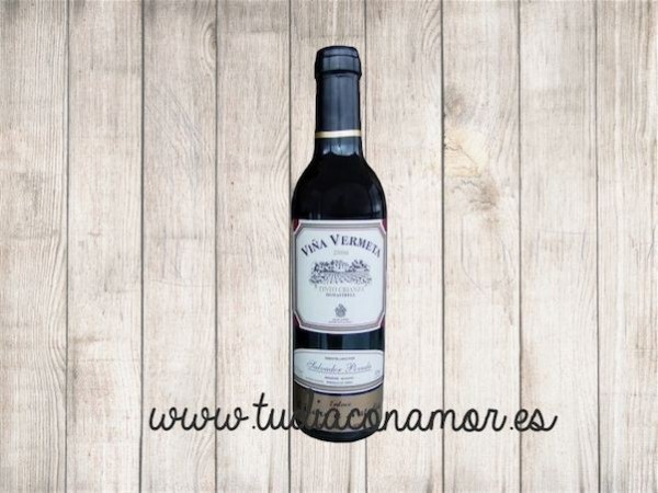 Botellas de vino como detalle de boda Si queréis regalar una botella de vino como detalle de boda, no os perdáis este recuerdo en la tienda online de Tu día Con Amor