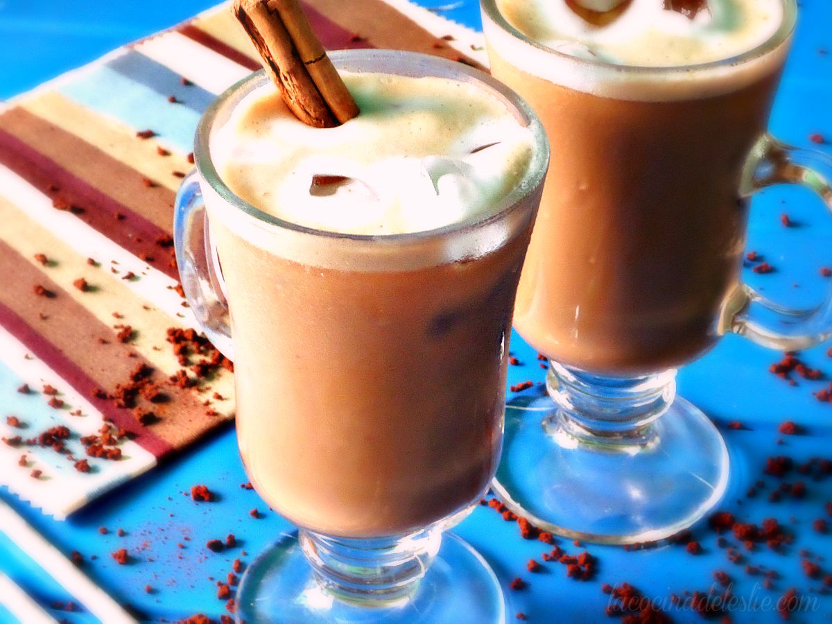Agua de Café La Cocina de Leslie (en Español)