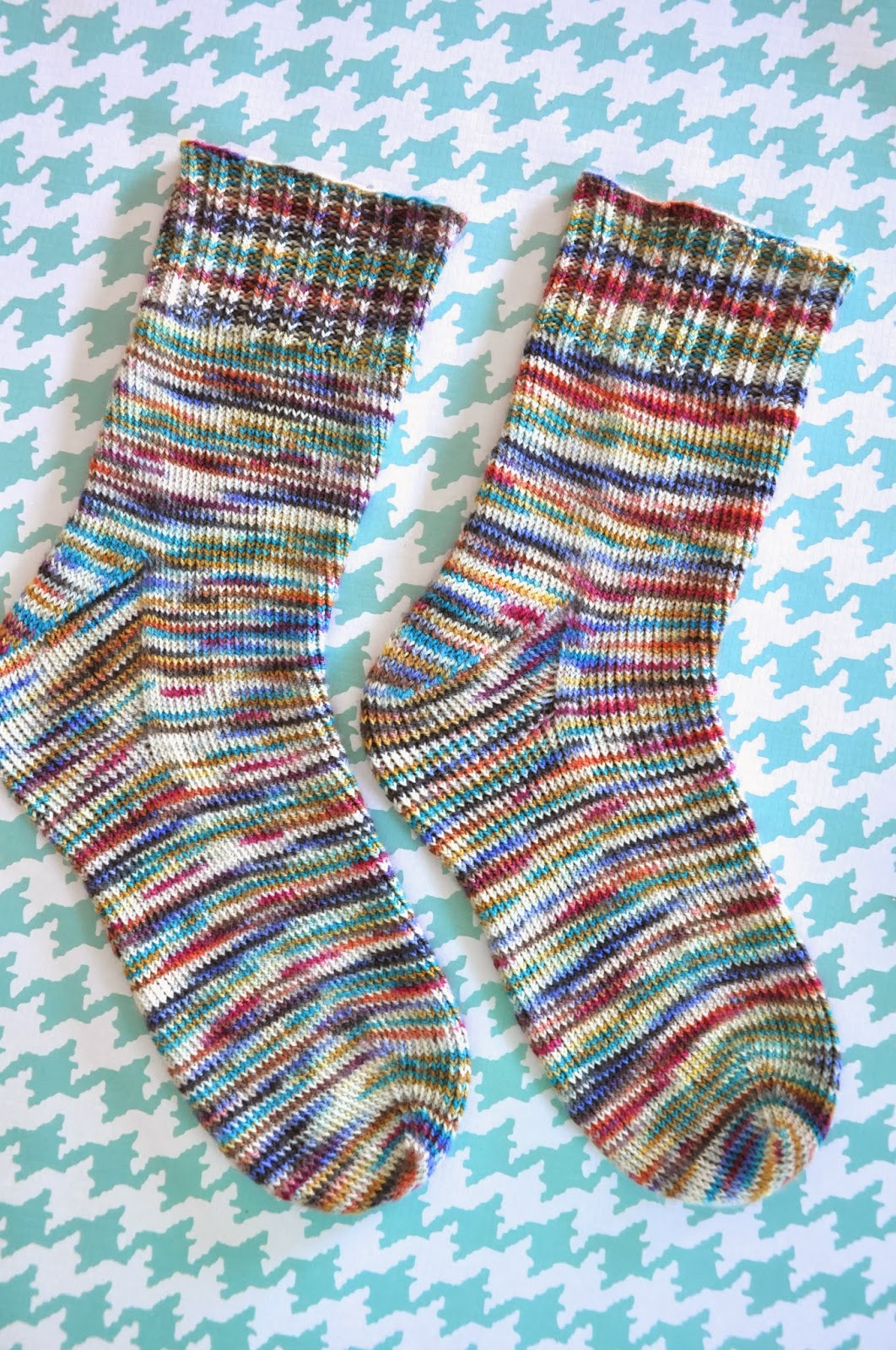 Little Bit Funky: how to knit socks {a beginning beginners ...