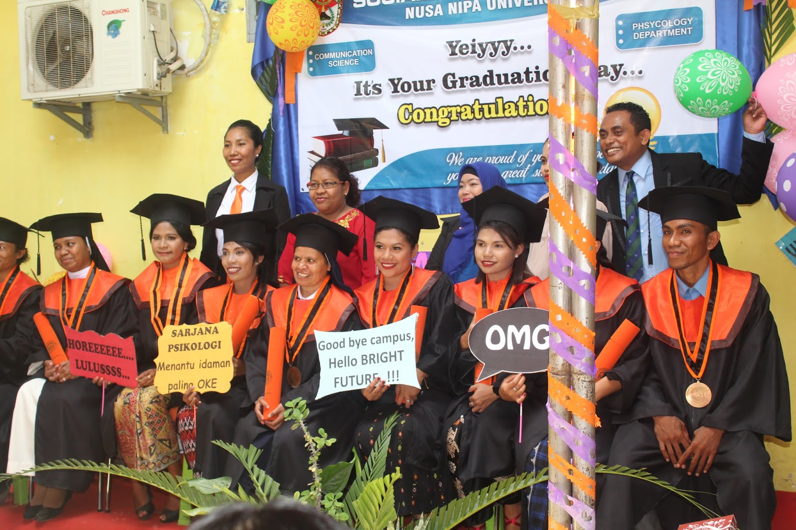 Logo Kampus Unipa Maumere Mino Gambar