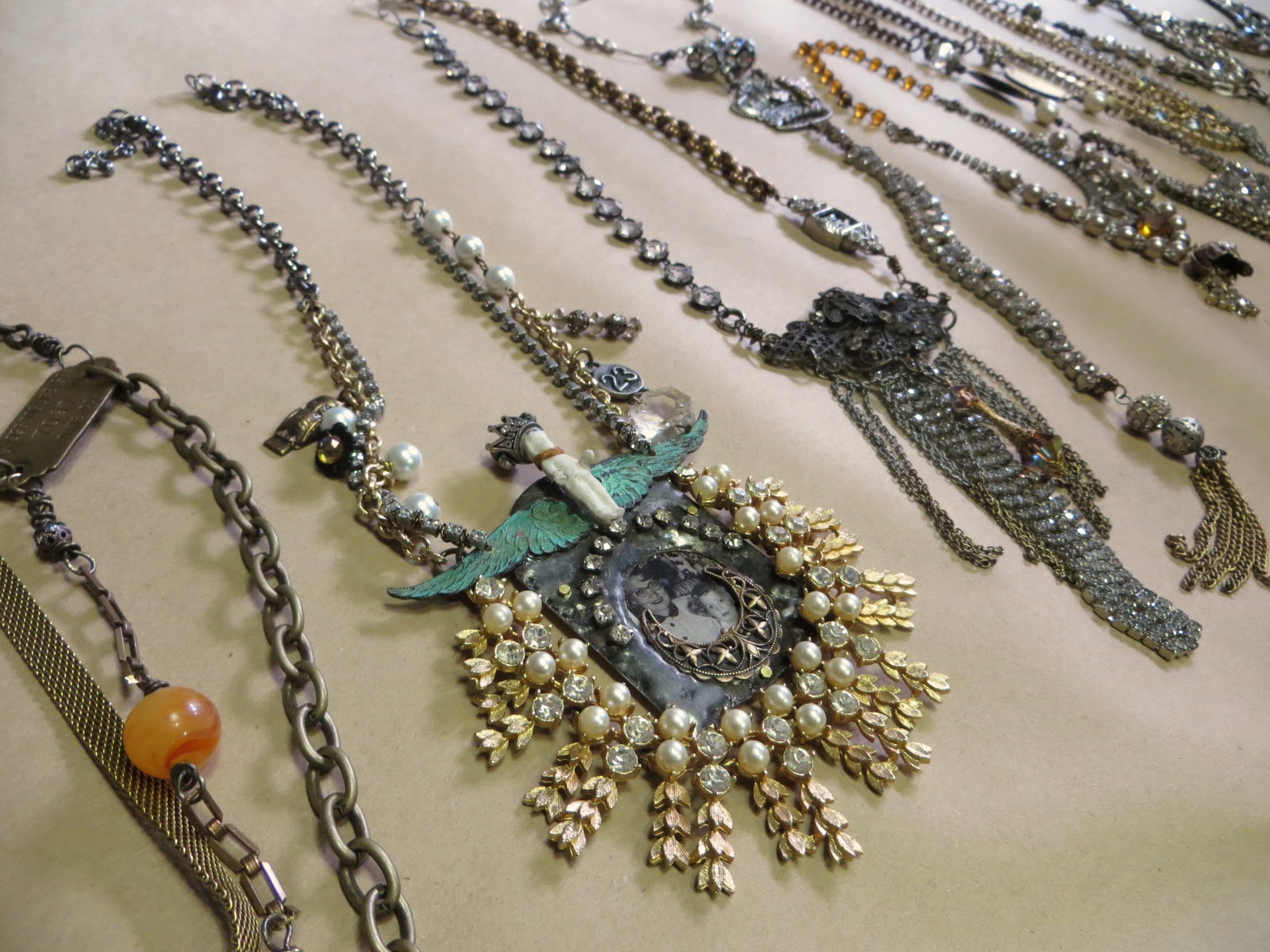 Riki Jewelry: Vivi Magoo, Tucson Feb 2013