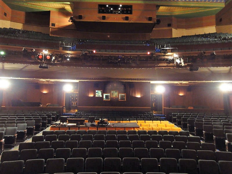 Los Angeles Theatres: El Capitan Theatre: the auditorium