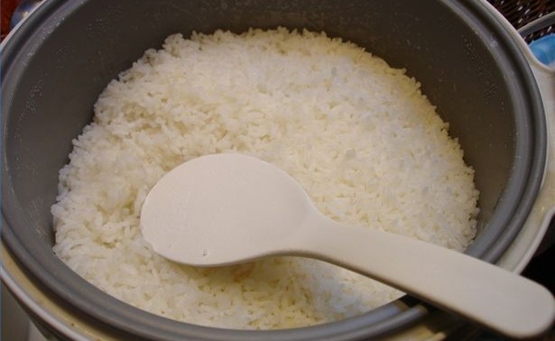 Coba 6 Tips Ini, Agar Nasi di Rice Cooker Tak Mudah Basi dan Kering