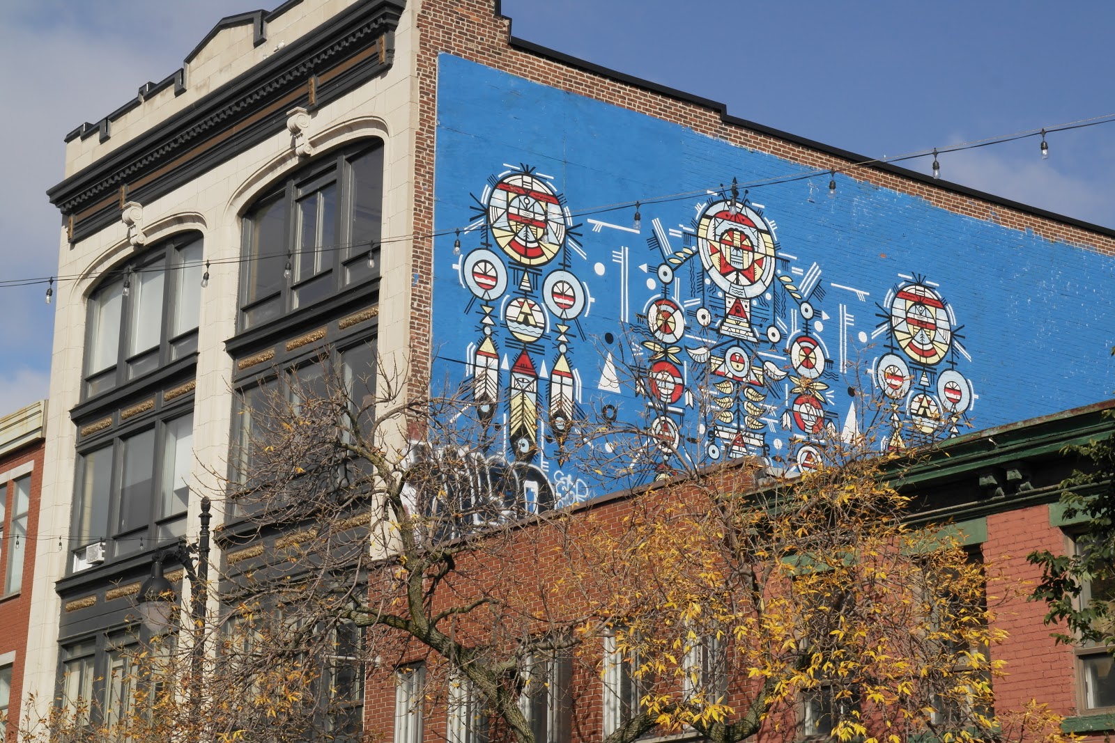 Sur ma route Montréal Street art Boulevard St Laurent 1 grandes murales