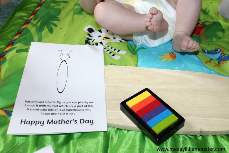 Printable footprint butterfly mothers day poem. An easy craft for babies and toddlers.