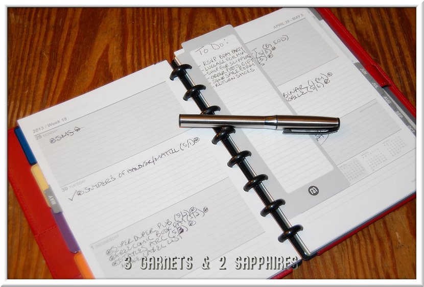 3 & 2 Sapphires How to Turn the Customizable "M by Staples Arc