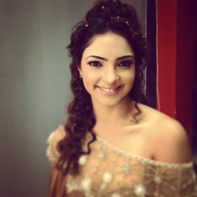 Pooja Banerjee Hot hd Pics | Images - Actress World