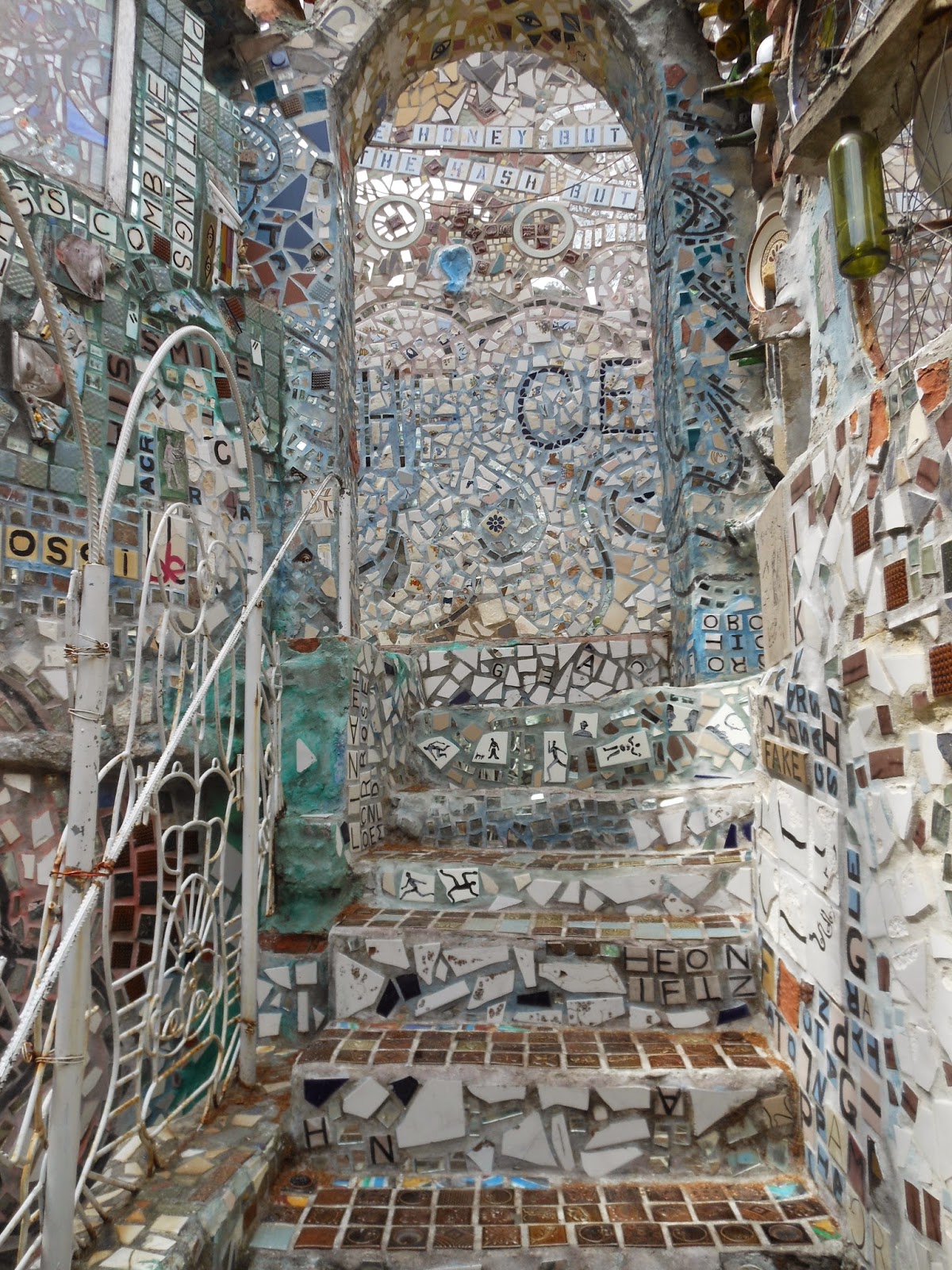 dress in sparkles: philly magic gardens