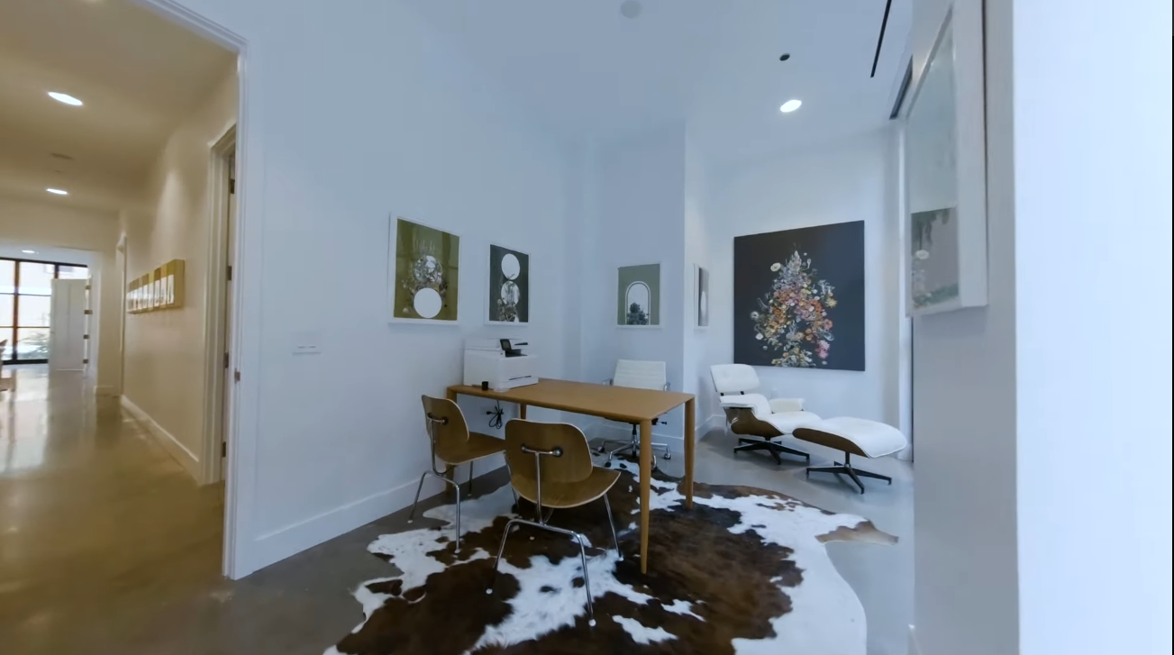 Luxury Condo Interior Design Tour vs. 900 W Washington Blvd #202 Chicago, IL 60607