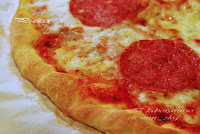 Πίτσα, με την αυθεντική, τραγανή Ιταλική ζύμη - by https://syntages-faghtwn.blogspot.gr