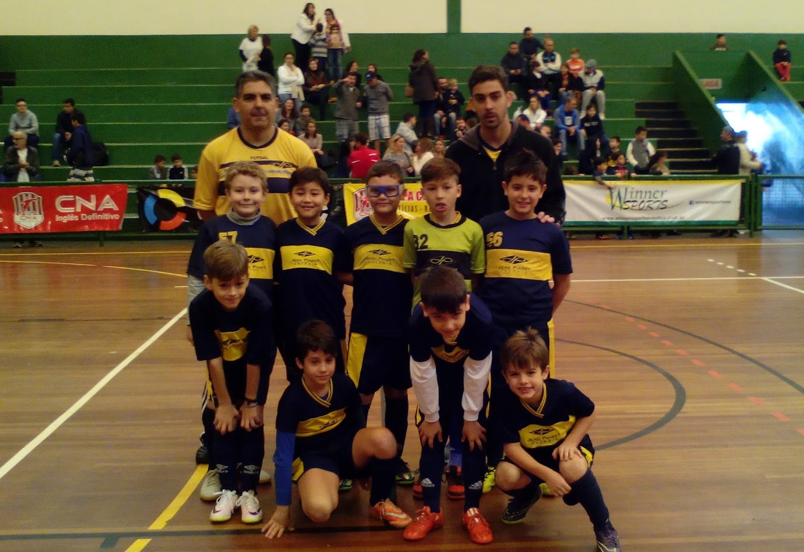 Winner Sports Blog Oficial: EQUIPES SUB 09 P e SUB 10 P DO COLÉGIO JEAN  PIAGET AGUARDAM SEUS ADVERSÁRIOS NAS FINAIS DA COPA CNA