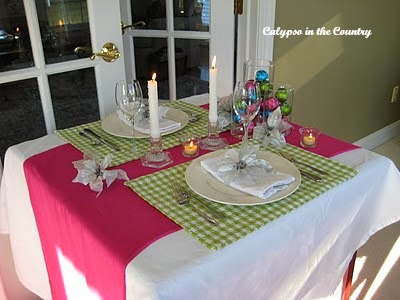 Preppy and simple pink and green Christmas table setting