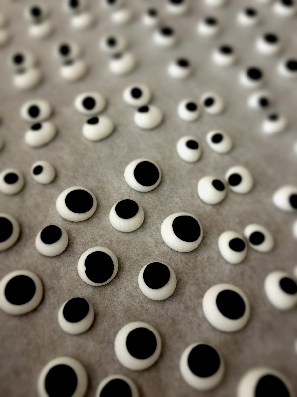 Dough and Batter royal icing googly eyes