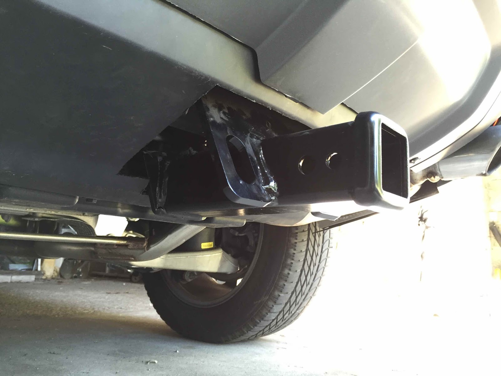DrawTite MaxFrame Trailer Hitch Receiver Class III 2" on a Range