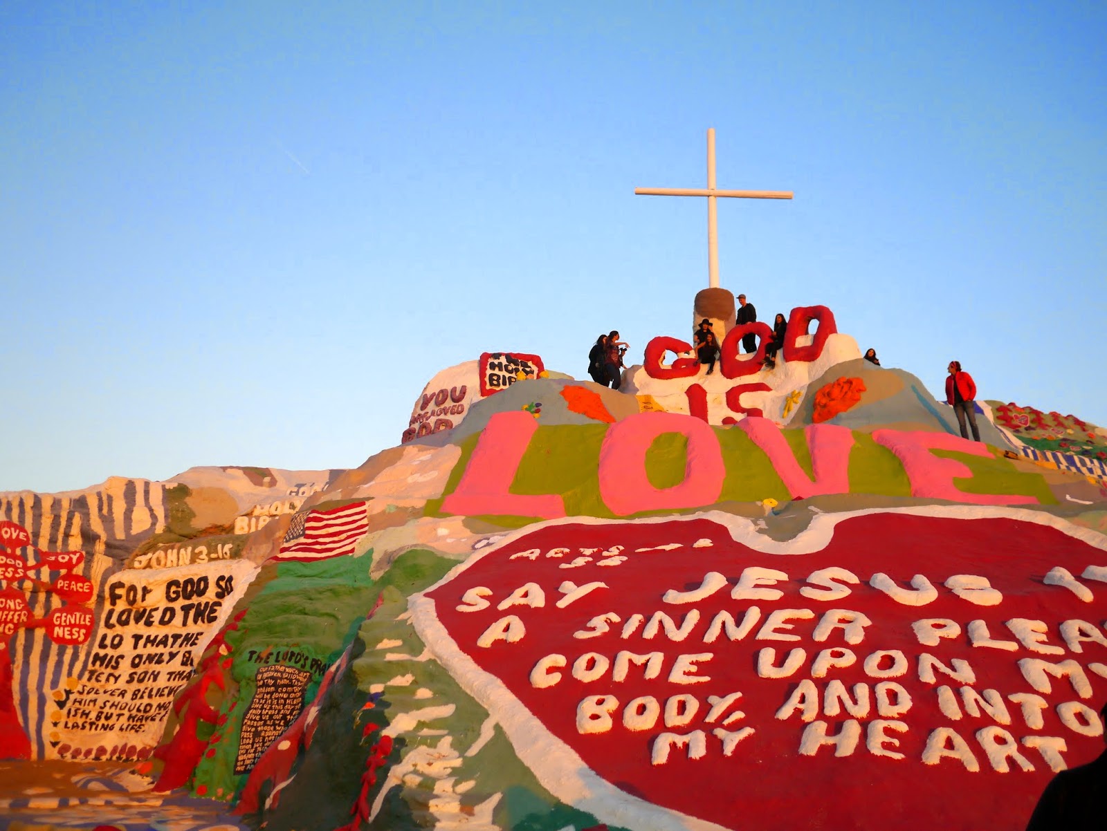 Little Hiccups: Salvation Mountain