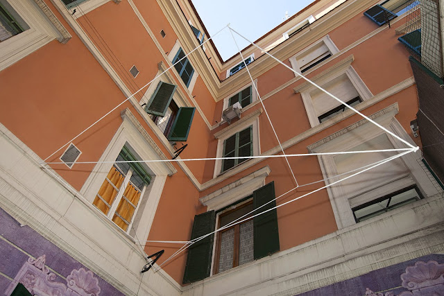 A few days ago, Italian Street Artist Moneyless opened his new solo show at 999Contemporary in Rome, Italy. 7