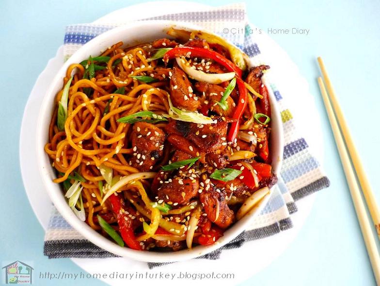 Citra's Home Diary Chicken/ beef teriyaki noodle bowl with homemade