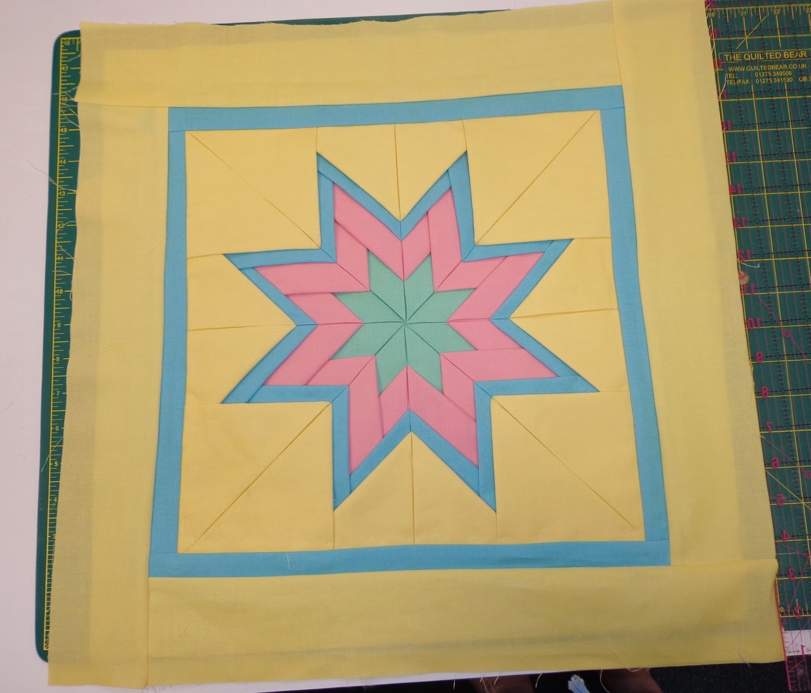 Angie Quilts 3D Folded Star Cushion
