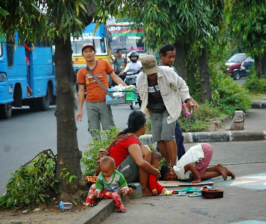 25 Hal Menarik Yang Dapat Menjadi Topik Esai atau 