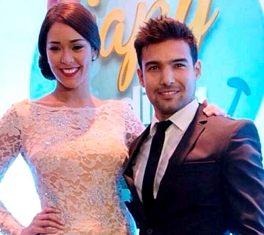 Karen Schwarz y Ezio Oliva Foto de Ezio Oliva y Karen Schwarz con ropa de gala