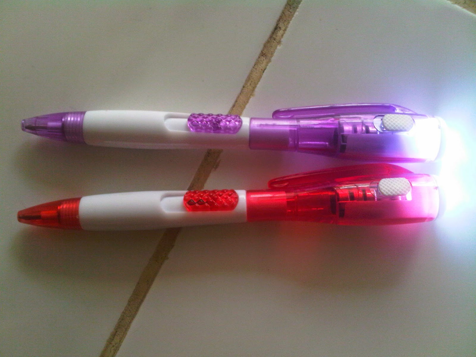 Souvenir Pulpen senter Souvenir Pulpen senter