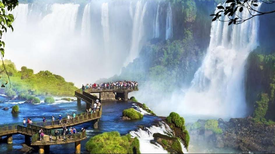 Brasile: Cascate di Iguazu tra paradiso, cinema e leggenda 1 brasile cascate di iguazu tra paradiso cinema e leggenda