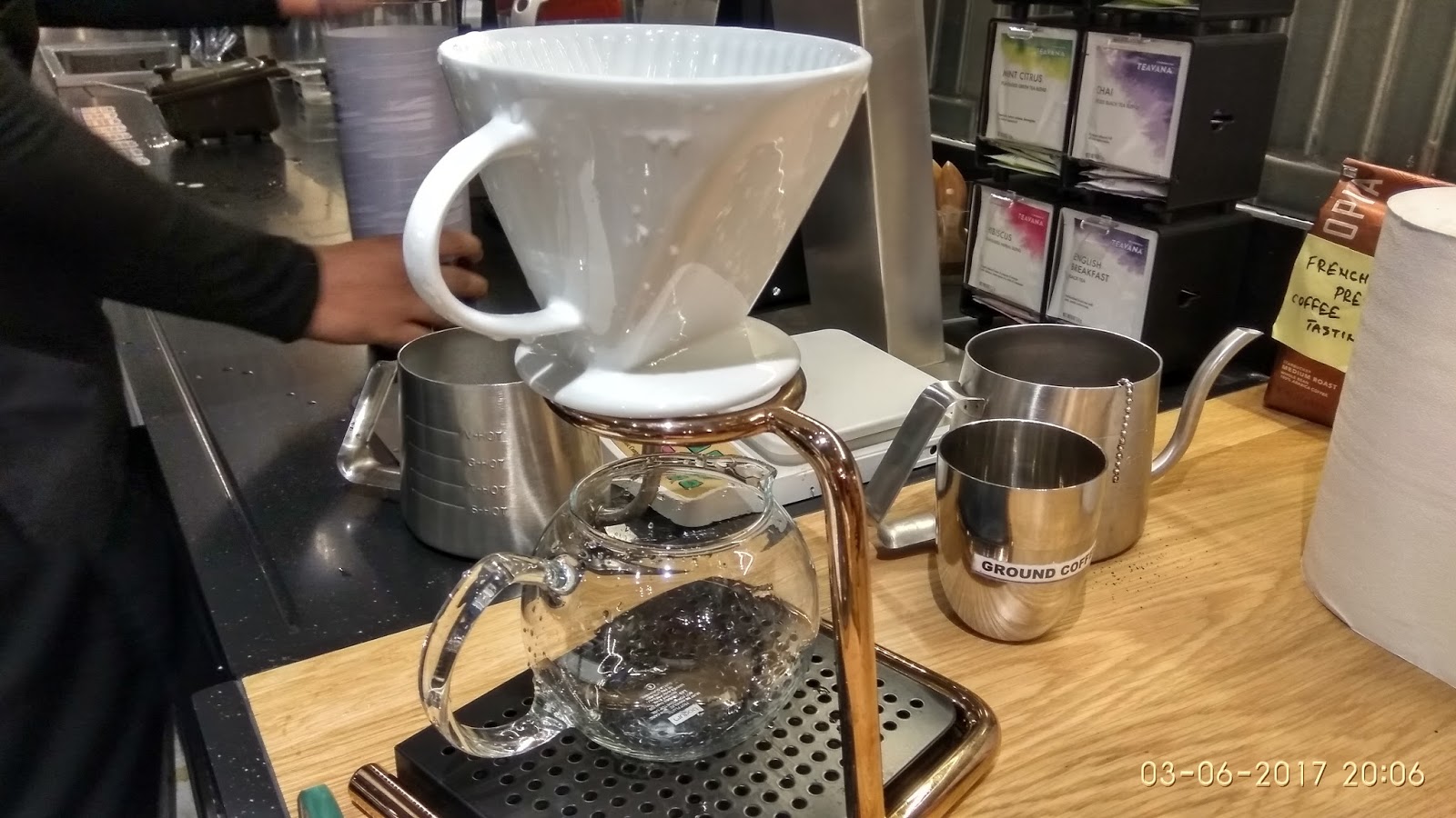 Starbucks Pike Place Roast Coffee using a Pour Over Filter