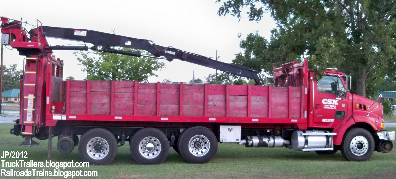 RAILROAD Freight Train Locomotive Engine EMD GE Boxcar BNSF,CSX,FEC