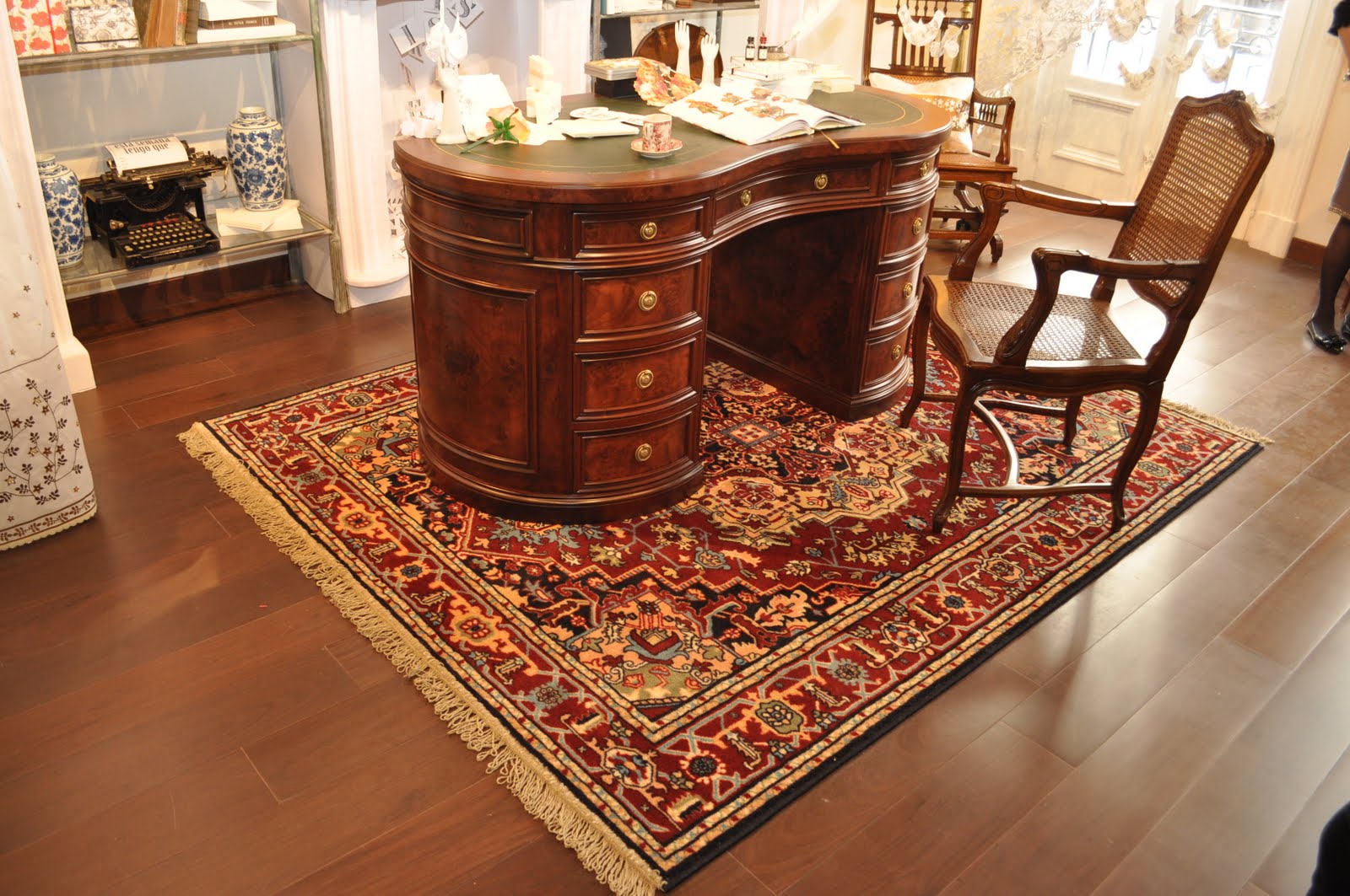 Alfombras con diseño. Fabricación de alfombras: Decoración de comedores