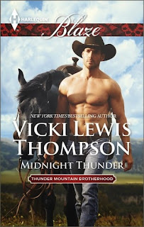 https://www.goodreads.com/book/show/23569712-midnight-thunder