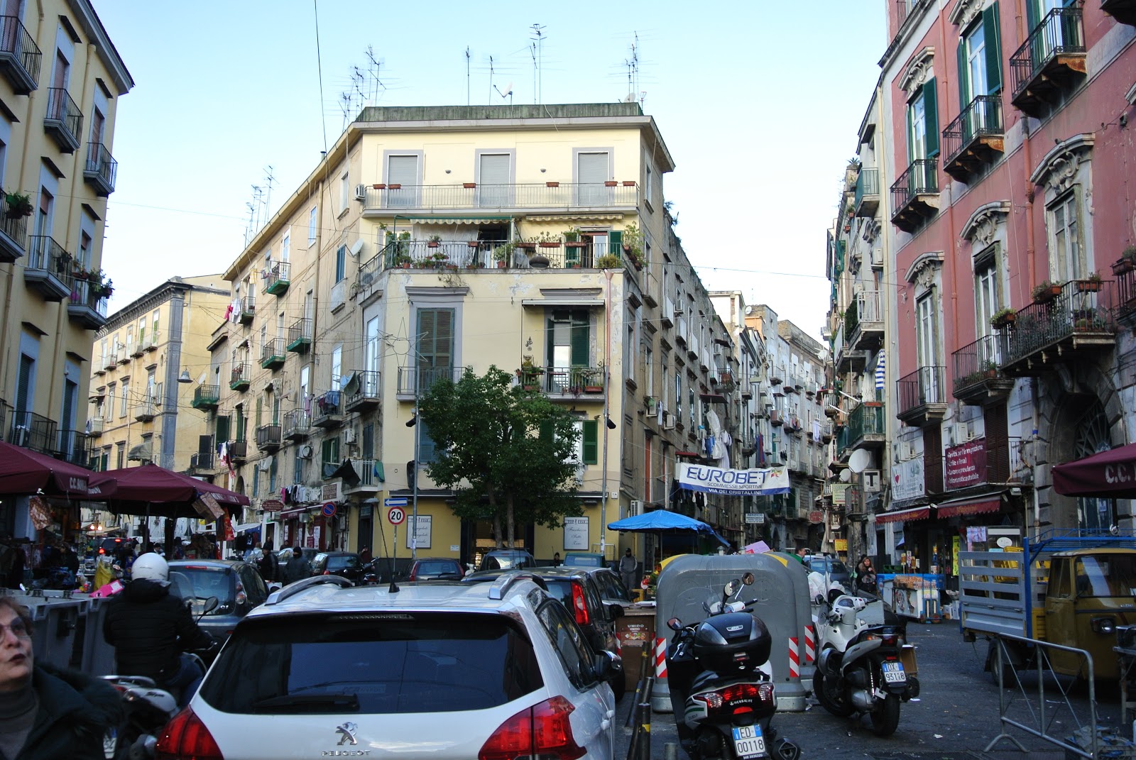 Anna Lanzetta Napoli. Il Rione Sanità