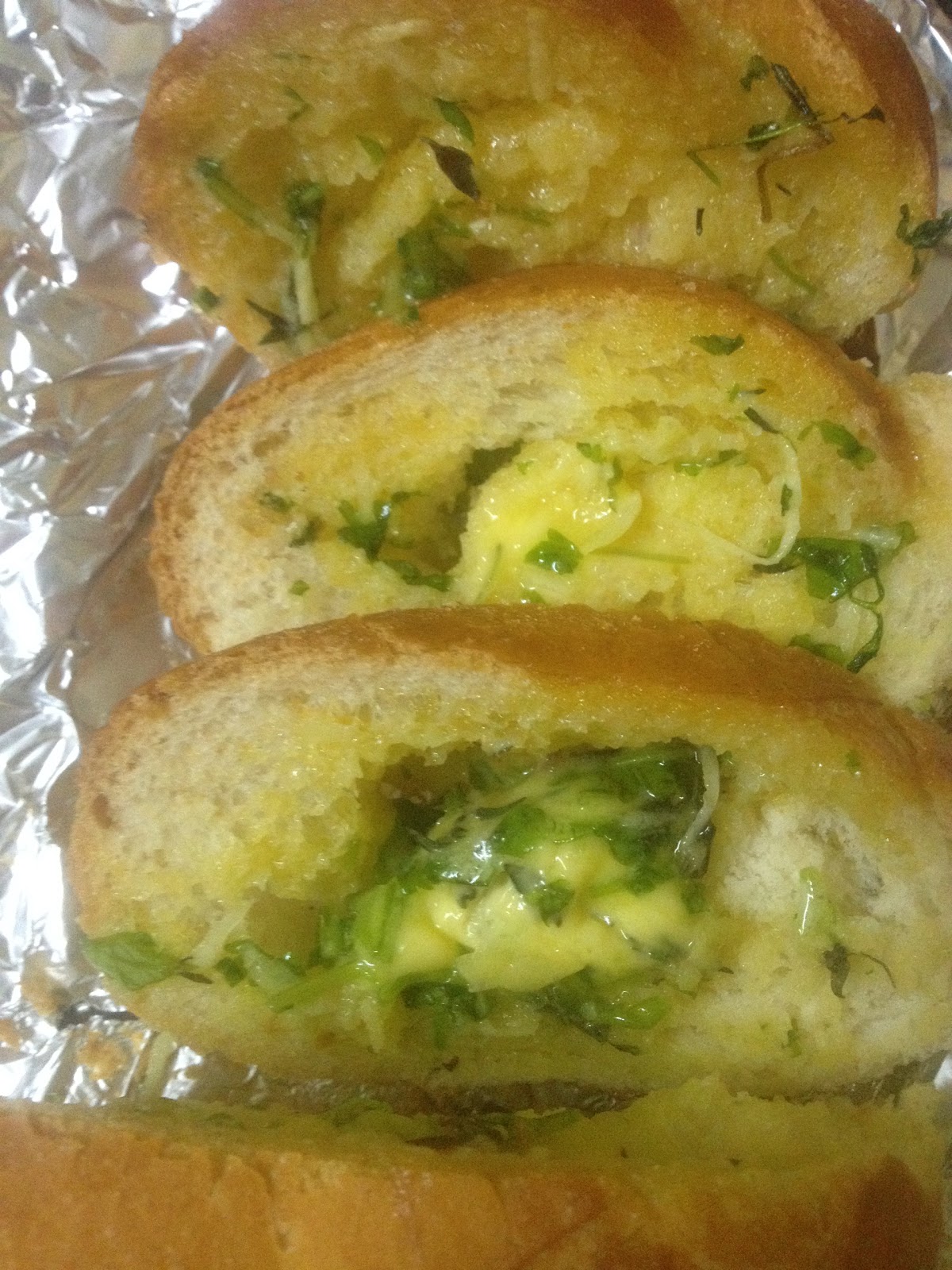 Mauritian and Fusion Cuisine Garlic bread
