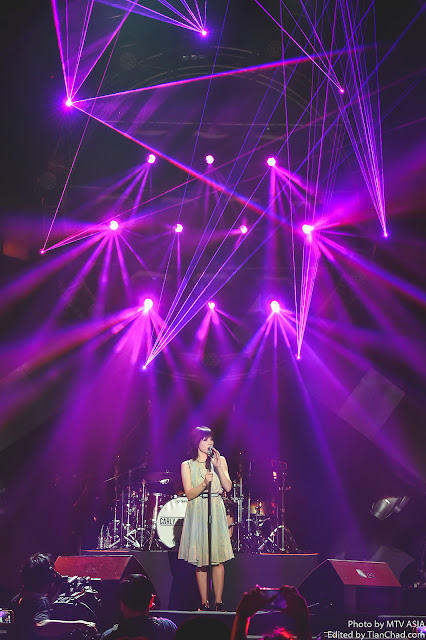 Carly Rae Jepsen performing at MTV World Stage Malaysia 2015 on 12 Sep Pic 4 (Credit - MTV Asia & Kristian Dowling)