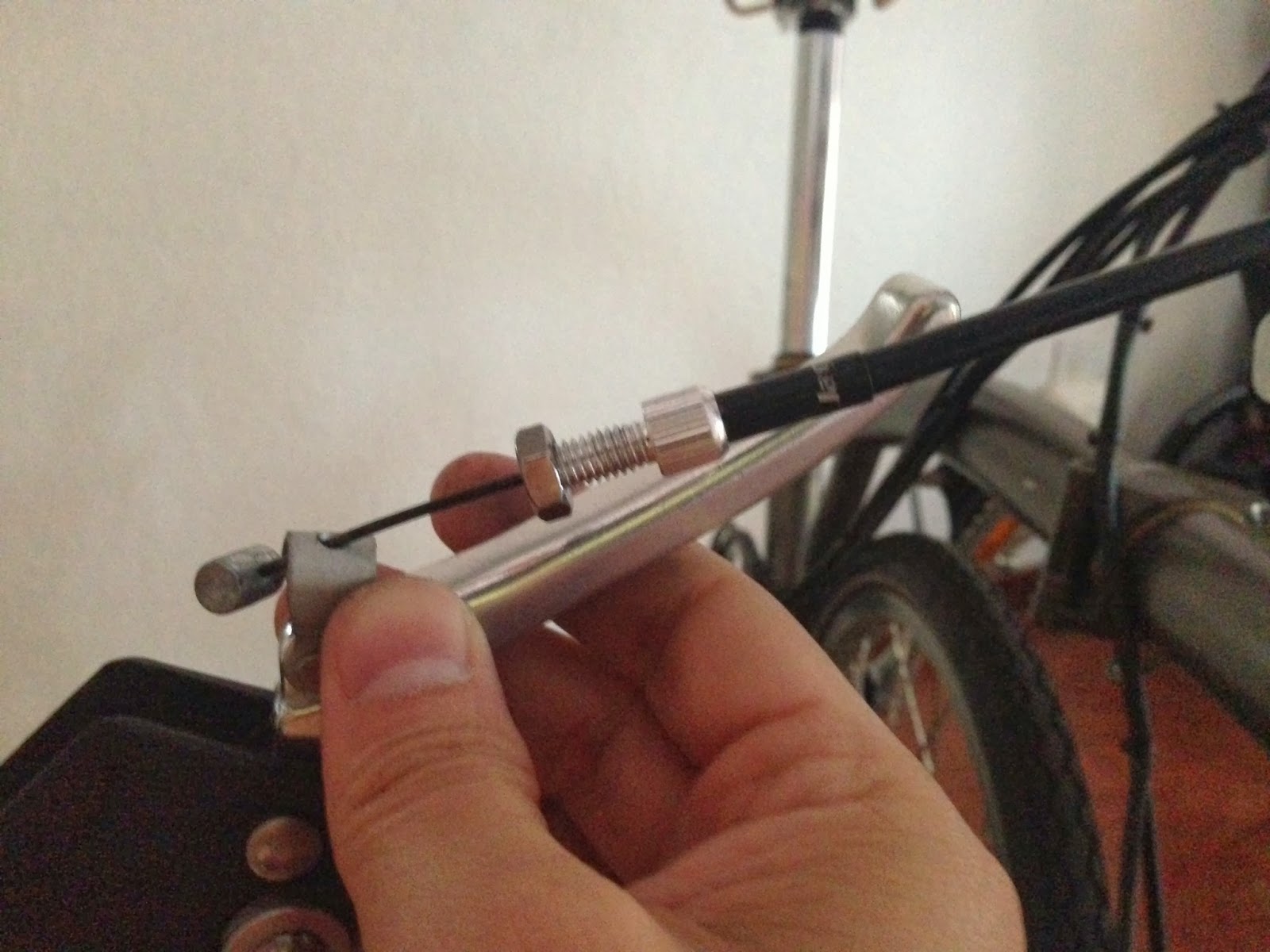 The Dirty Brompton Installation of 2013 Brompton brake levers