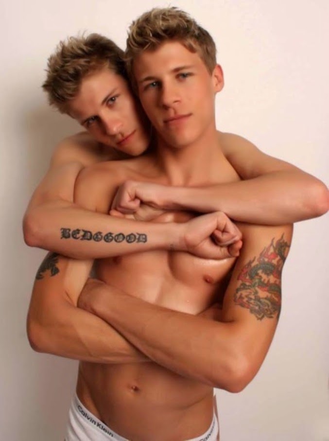 Gay Twins Nude 21