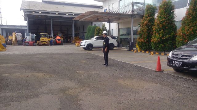 Daftar Jasa Outsourcing Autsorsing Supir Pekerja Karyawan Kontrak Pabrik Sekuriti Helper Sukoharjo 2016