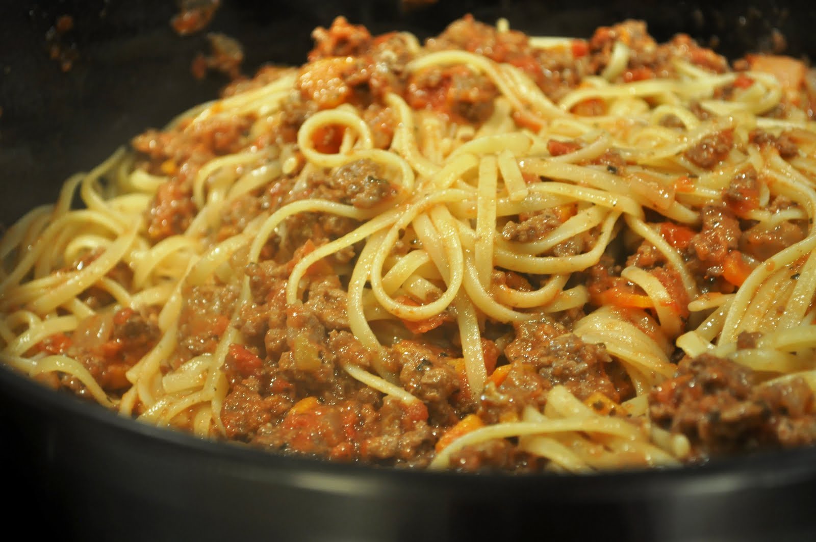 Linguine Bolognese - Create Amazing Meals