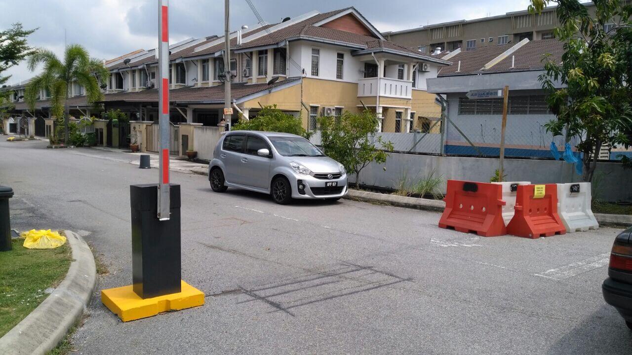 SEWA BARRIER/ BOOM GATE SEWA BARRIER GATE TAMAN IMPIAN KAJANG