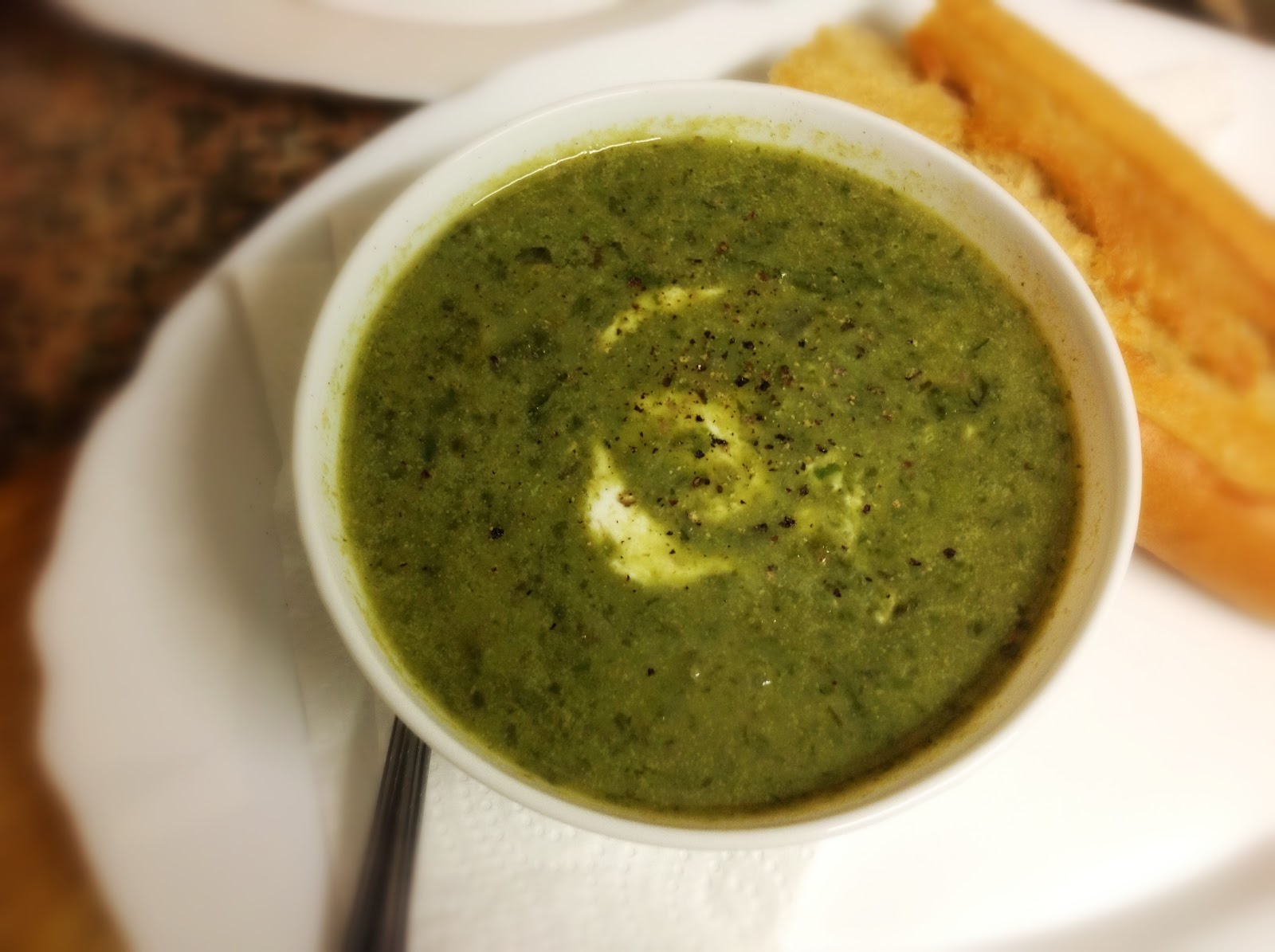 Mrs C's Recipe Corner Bacon, Pea, Lettuce & Herb Soup