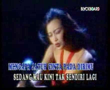 Lirik Lagu Mengapa Aku Jatuh Cinta