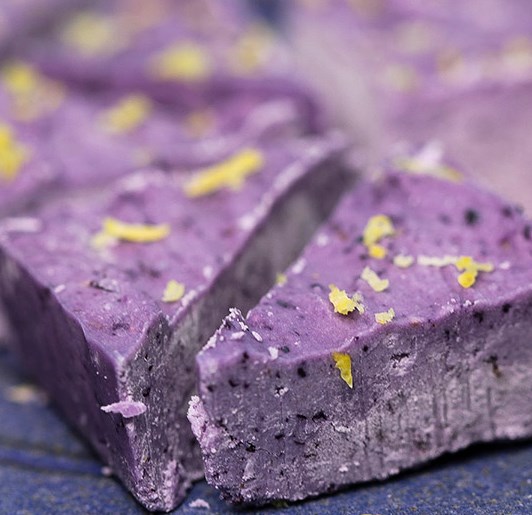 Blueberry & Lemon Fudge with creamed coconut (4 ingredients) #dessert #deliciousrecipe Blueberry & Lemon Fudge with creamed coconut (4 ingredients) #dessert #deliciousrecipe