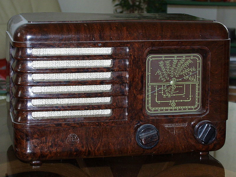 nikola tesla mistrz błyskawic radio