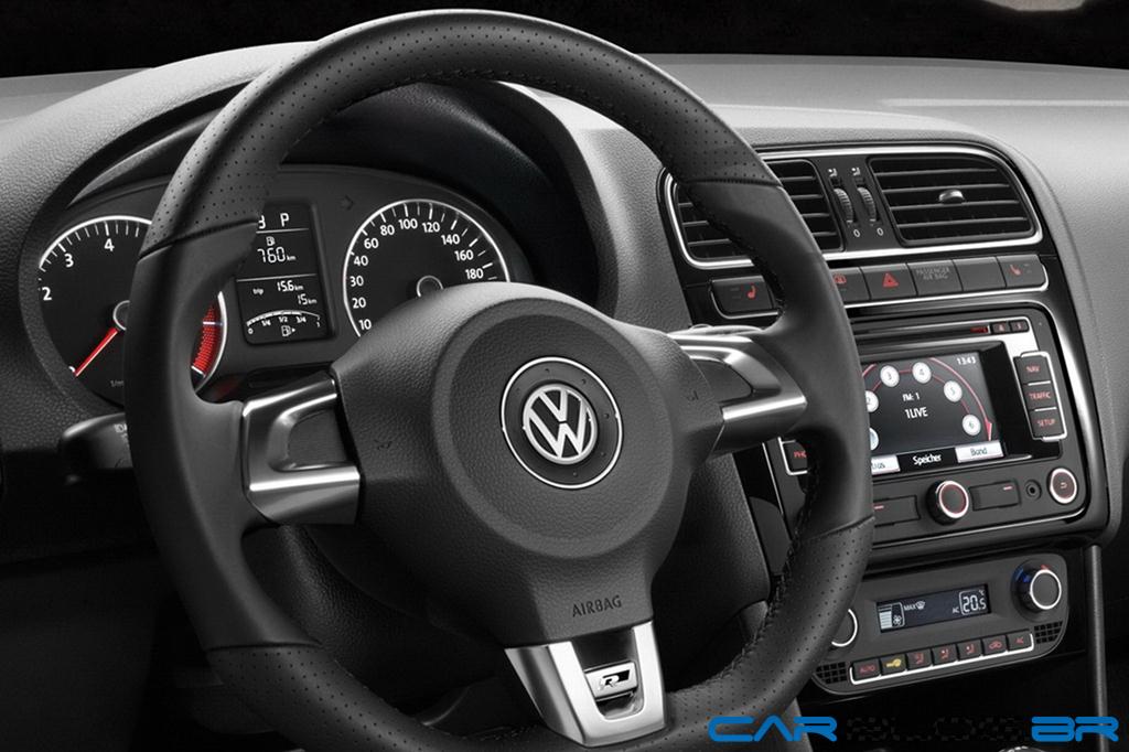 VW-Polo-R-Line-2013-volante.jpg