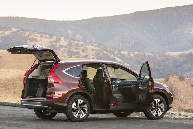 CR-V 2015 Honda CR-V doors open