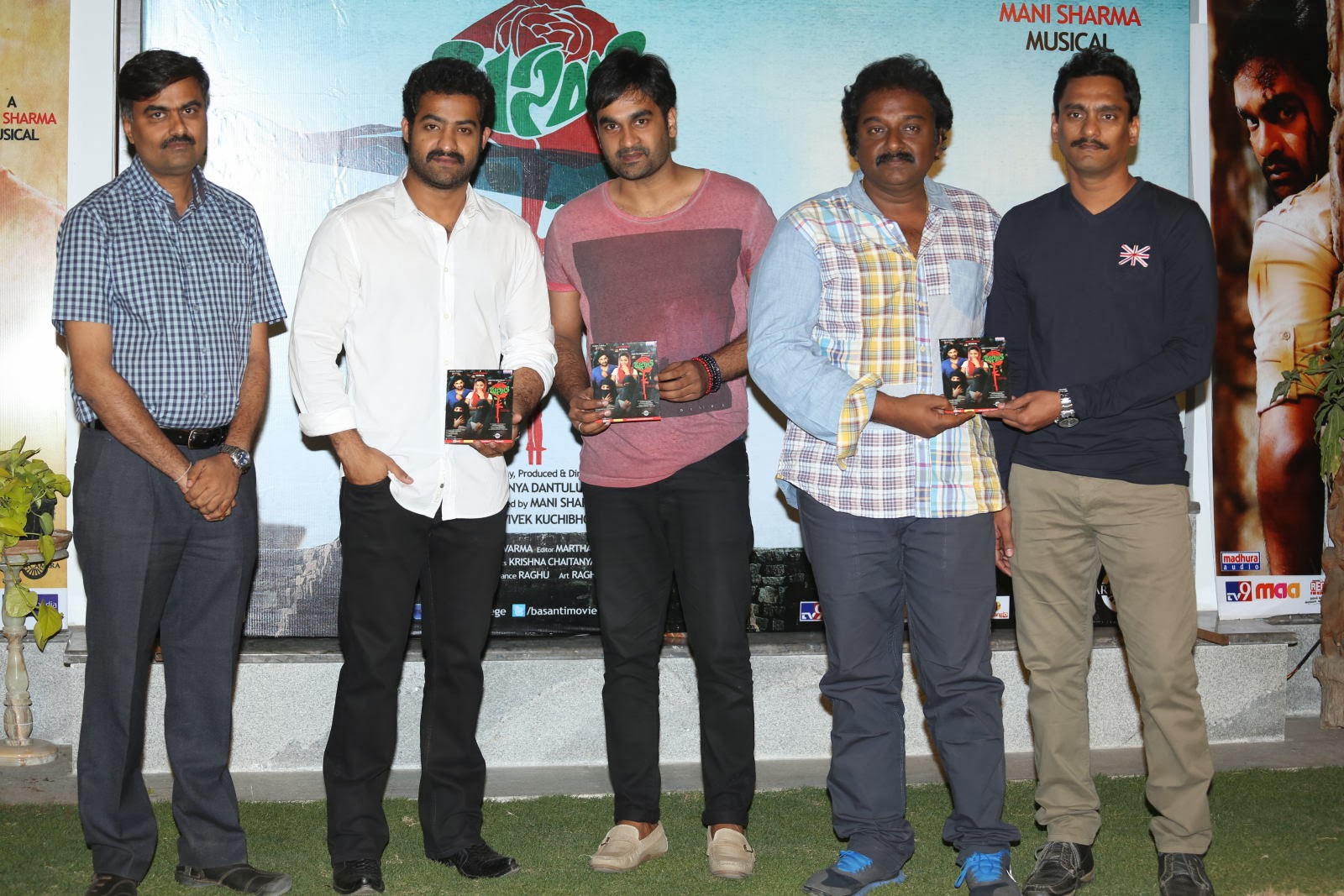 Jr-NTR-Launch-Basanthi-Song-Teaser-photo